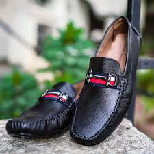 men's classic black penny loafers with tricolor strap detail and driving sole